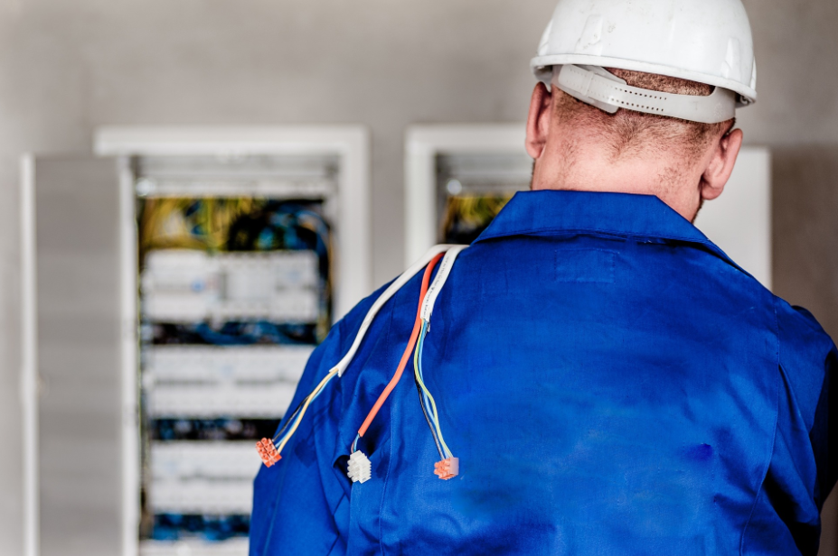 Protecting The Electricians From The Potential Risks