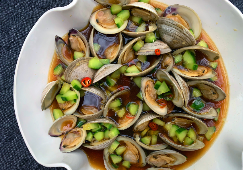 chilled clams