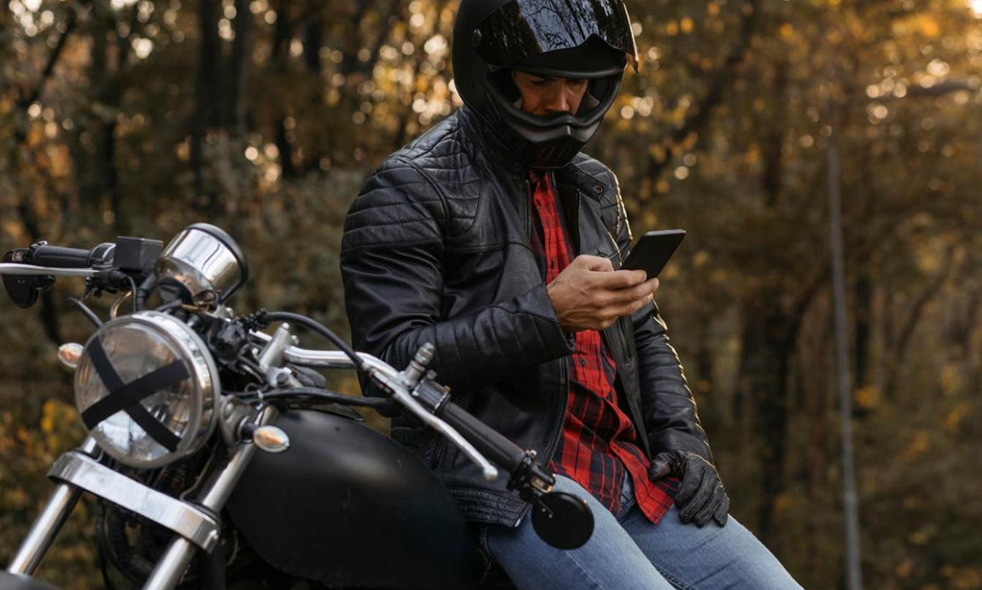 How Motorcycle Roadside Assistance Can Save Your Day Easily?