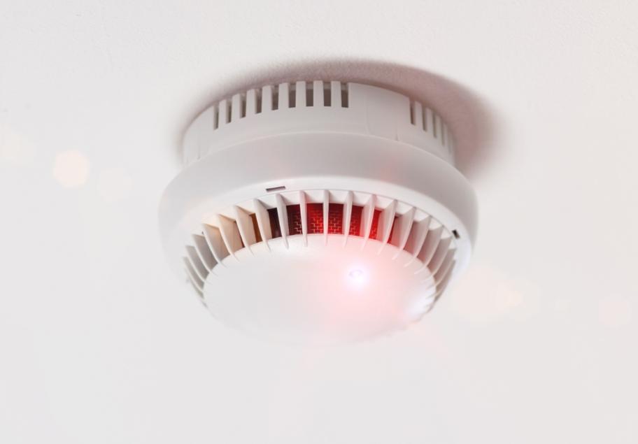 Smoke Detectors in Queensland: What You Need to Know