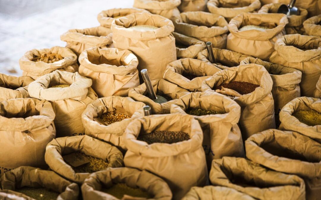 The Role of Woven Polyethylene Bags in Reducing Plastic Waste